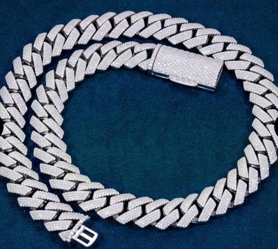4-ROW 10 MM 22” MOISSANITE CUBAN LINK CHAIN