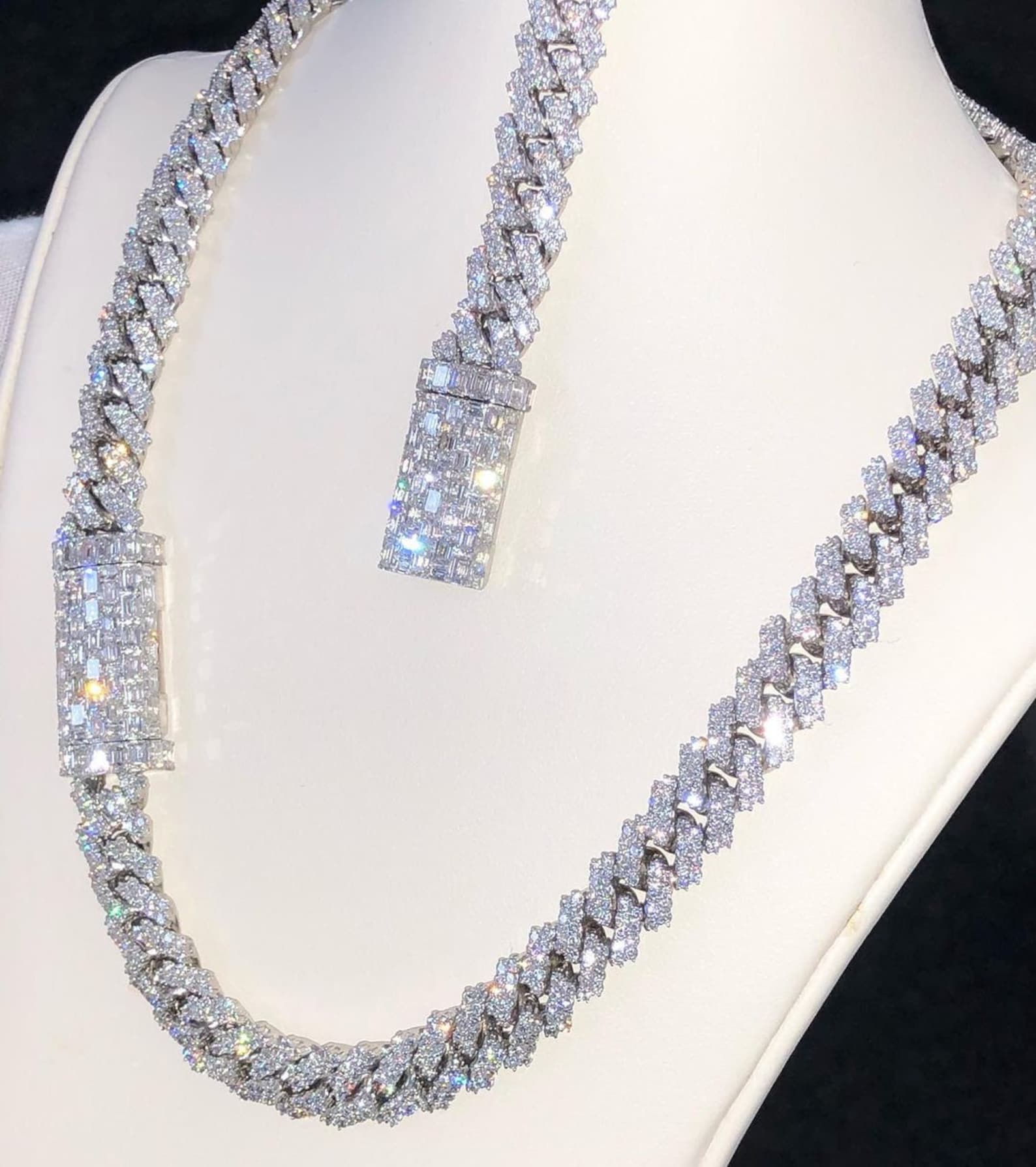 12mm Real VVS1 Moissanite Diamond Cuban Link Chain Hip Hop Chain, VVS Diamond Chain, BustDown Cuban Necklace, Rapper Miami Cuban Chain